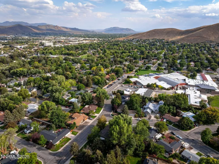 500 Richmond, Carson City, Nevada 89703, 3 Bedrooms Bedrooms, ,3 BathroomsBathrooms,Residential,Residential,Richmond,250055979