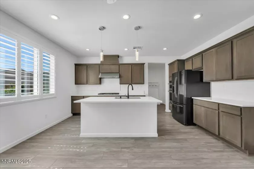 2151 Roaring Fork, Sparks, Nevada 89436, 4 Bedrooms Bedrooms, ,3 BathroomsBathrooms,Residential,Residential,Roaring Fork,250055983