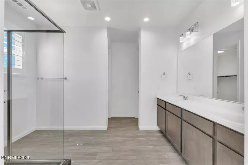2151 Roaring Fork, Sparks, Nevada 89436, 4 Bedrooms Bedrooms, ,3 BathroomsBathrooms,Residential,Residential,Roaring Fork,250055983
