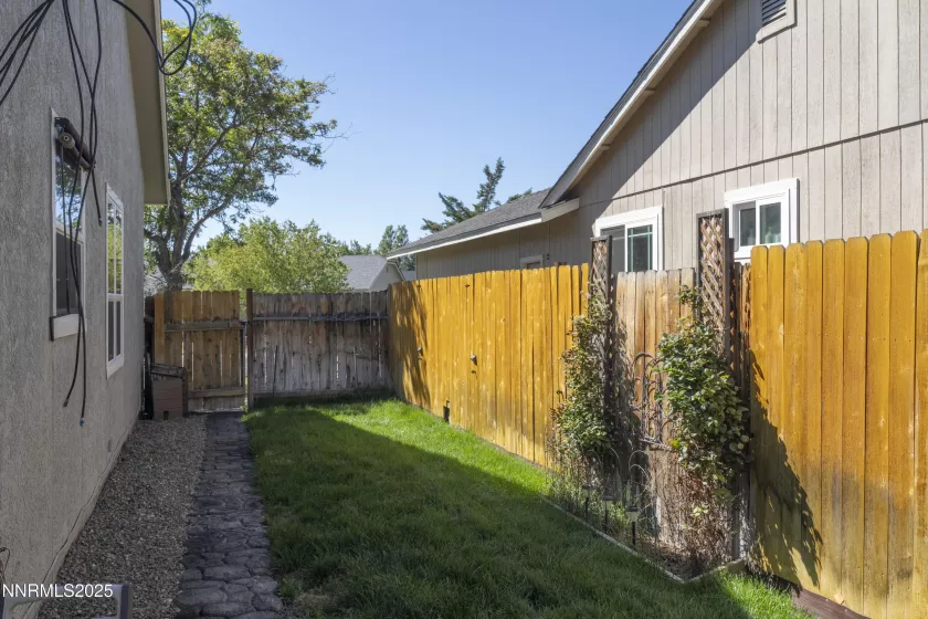 1422 Purple Sage, Gardnerville, Nevada 89460, 3 Bedrooms Bedrooms, ,2 BathroomsBathrooms,Residential,Residential,Purple Sage,250055982