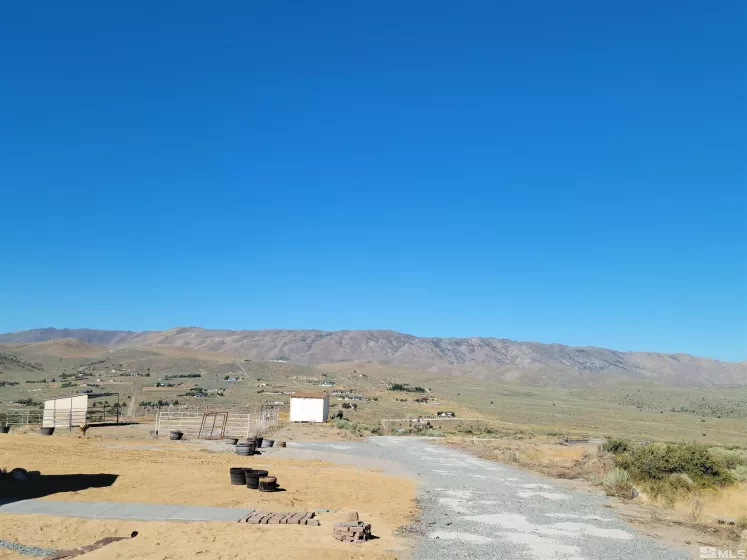 1297 Deerlodge, Reno, Nevada 89508, 5 Bedrooms Bedrooms, ,4 BathroomsBathrooms,Residential,Residential,Deerlodge,220016781