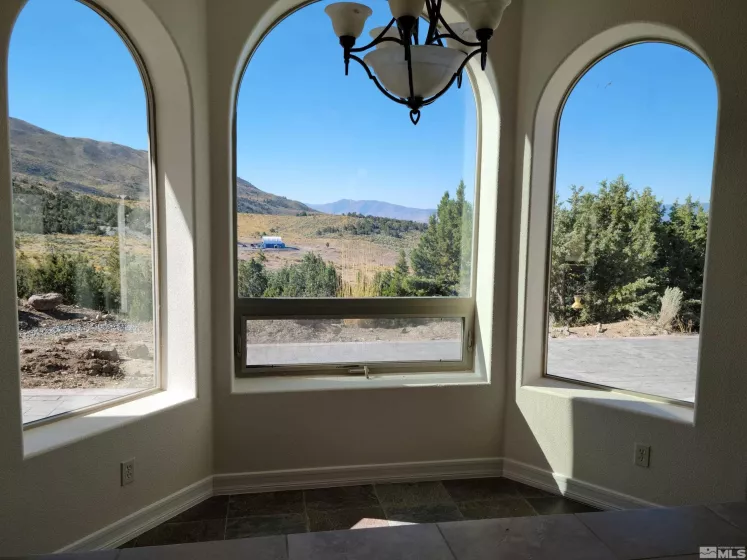 1297 Deerlodge, Reno, Nevada 89508, 5 Bedrooms Bedrooms, ,4 BathroomsBathrooms,Residential,Residential,Deerlodge,220016781