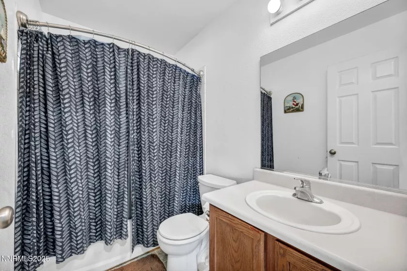 1037 Turtledove, Sparks, Nevada 89441, 3 Bedrooms Bedrooms, ,2 BathroomsBathrooms,Residential,Residential,Turtledove,250055985