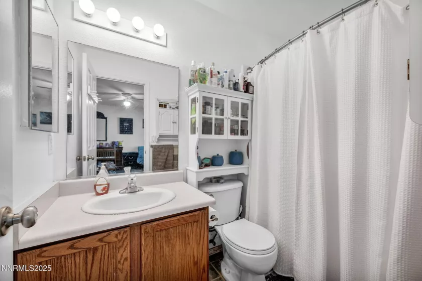 1037 Turtledove, Sparks, Nevada 89441, 3 Bedrooms Bedrooms, ,2 BathroomsBathrooms,Residential,Residential,Turtledove,250055985