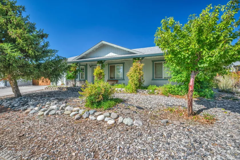 1037 Turtledove, Sparks, Nevada 89441, 3 Bedrooms Bedrooms, ,2 BathroomsBathrooms,Residential,Residential,Turtledove,250055985