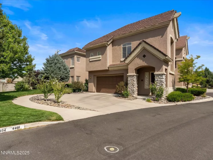 9900 Wilbur May Pkwy, Reno, Nevada 89521, 2 Bedrooms Bedrooms, ,2 BathroomsBathrooms,Residential,Residential,Wilbur May Pkwy,250055987