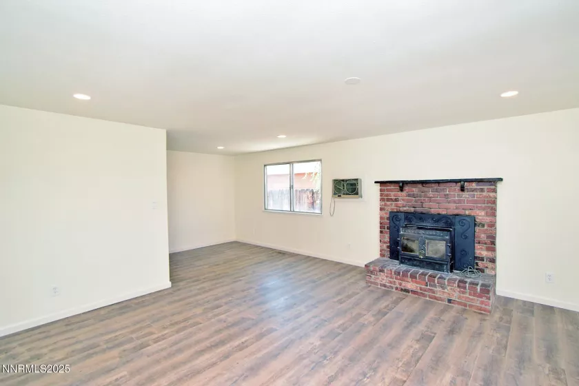 1973 Rio Tinto, Sparks, Nevada 89434, 3 Bedrooms Bedrooms, ,2 BathroomsBathrooms,Residential,Residential,Rio Tinto,250055989
