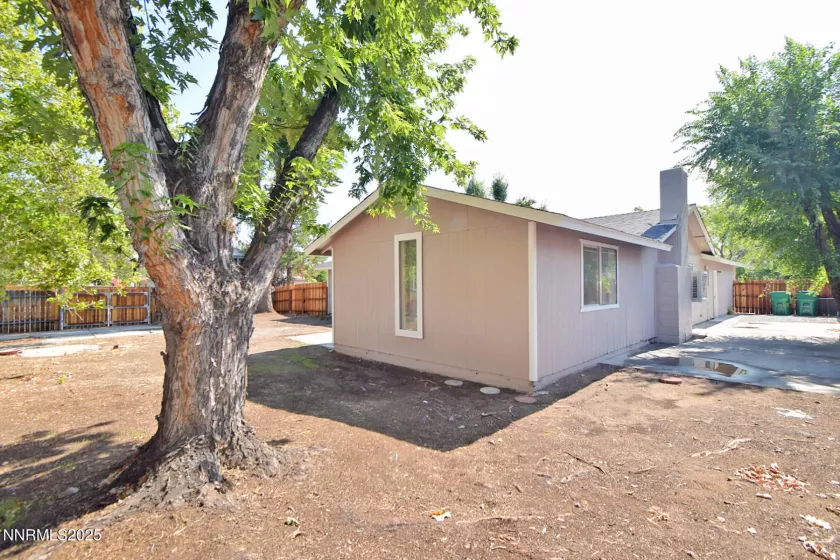 1973 Rio Tinto, Sparks, Nevada 89434, 3 Bedrooms Bedrooms, ,2 BathroomsBathrooms,Residential,Residential,Rio Tinto,250055989