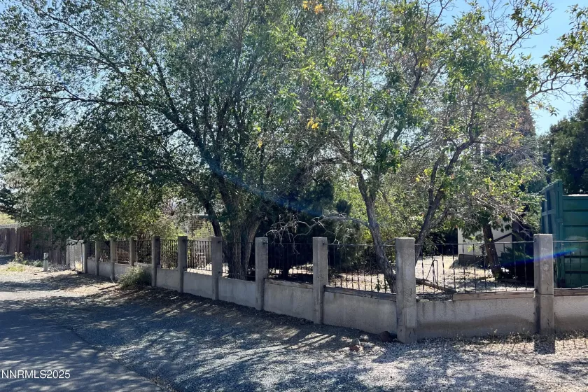 118 Tom Sawyer, Dayton, Nevada 89403, 2 Bedrooms Bedrooms, ,2 BathroomsBathrooms,Residential,Residential,Tom Sawyer,250055988
