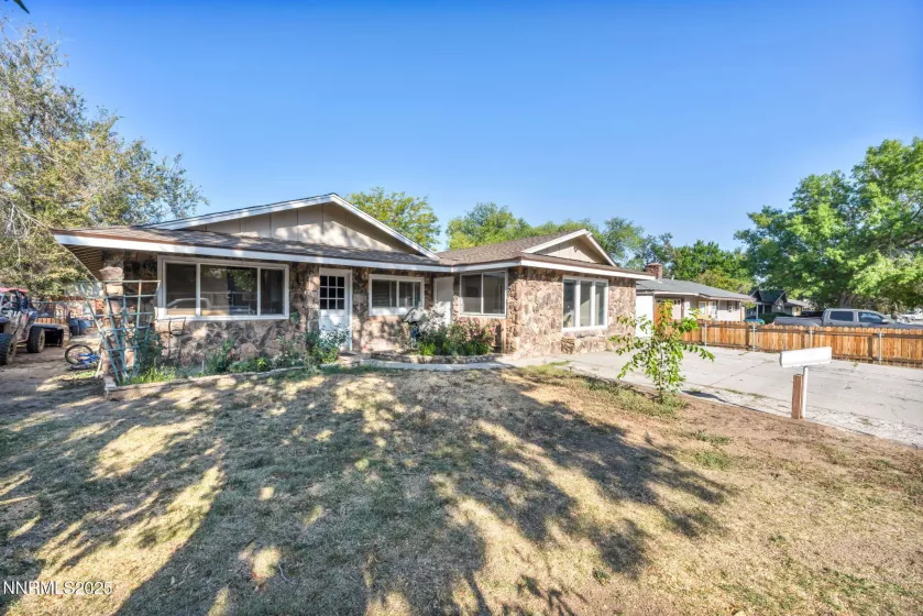 2600 Silver Sage, Carson City, Nevada 89701, 4 Bedrooms Bedrooms, ,2 BathroomsBathrooms,Residential,Residential,Silver Sage,250056000