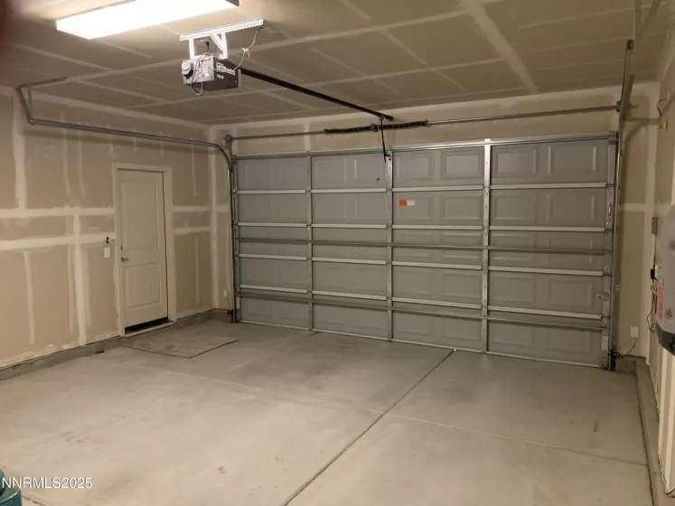 6767 Russian Thistle, Sparks, Nevada 89436, 2 Bedrooms Bedrooms, ,2 BathroomsBathrooms,Residential,Residential,Russian Thistle,250055997