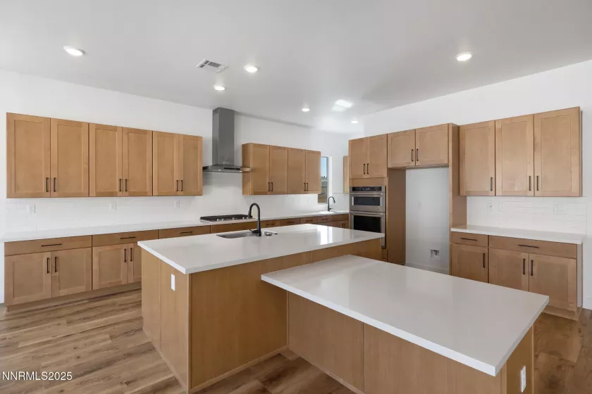 11564 Spanish Rnch, Sparks, Nevada 89441, 3 Bedrooms Bedrooms, ,4 BathroomsBathrooms,Residential,Residential,Spanish Rnch,250055998