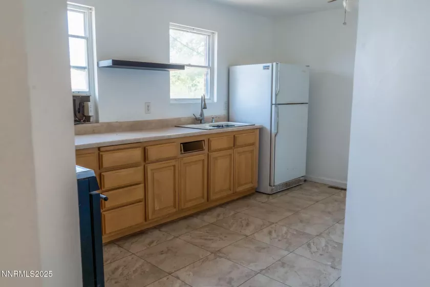 635 Vassar, Reno, Nevada 89502, 2 Bedrooms Bedrooms, ,1 BathroomBathrooms,Residential,Residential,Vassar,250056004