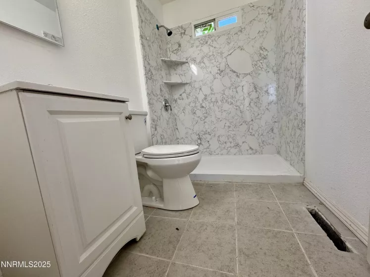 635 Vassar, Reno, Nevada 89502, 2 Bedrooms Bedrooms, ,1 BathroomBathrooms,Residential,Residential,Vassar,250056004