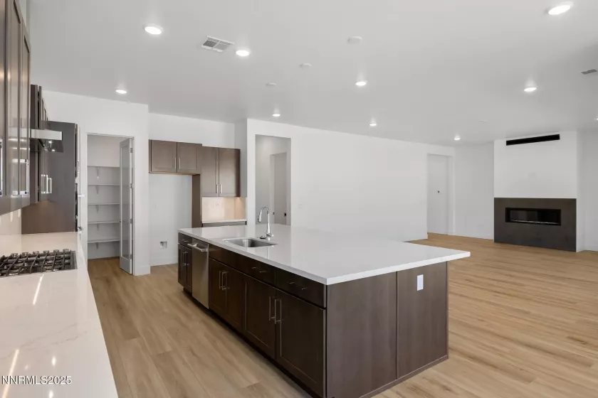 11568 Spanish Rnch, Sparks, Nevada 89441, 3 Bedrooms Bedrooms, ,4 BathroomsBathrooms,Residential,Residential,Spanish Rnch,250056002