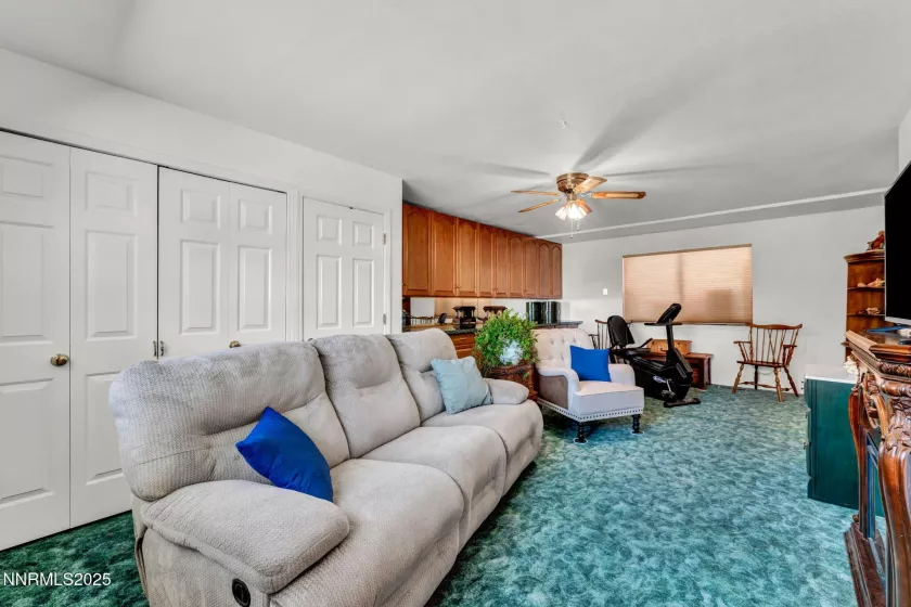 3260 Cashill, Reno, Nevada 89509, 4 Bedrooms Bedrooms, ,3 BathroomsBathrooms,Residential,Residential,Cashill,250056005