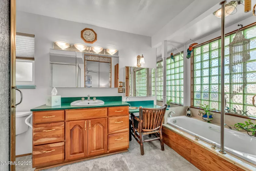3260 Cashill, Reno, Nevada 89509, 4 Bedrooms Bedrooms, ,3 BathroomsBathrooms,Residential,Residential,Cashill,250056005