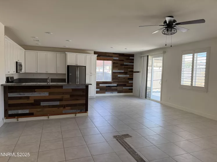 2230 Long Island, Sparks, Nevada 89436, 4 Bedrooms Bedrooms, ,2 BathroomsBathrooms,Residential,Residential,Long Island,250056008