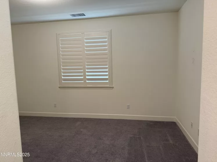2230 Long Island, Sparks, Nevada 89436, 4 Bedrooms Bedrooms, ,2 BathroomsBathrooms,Residential,Residential,Long Island,250056008