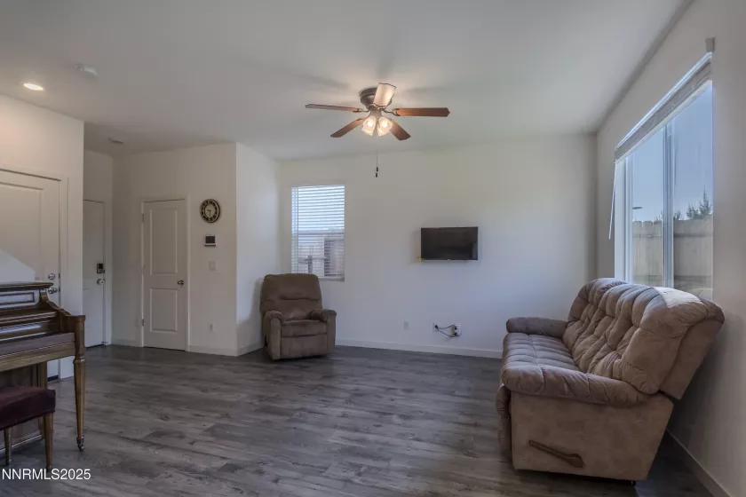 8796 Scenic Sky, Reno, Nevada 89506, 3 Bedrooms Bedrooms, ,3 BathroomsBathrooms,Residential,Residential,Scenic Sky,250056009