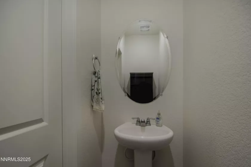 8796 Scenic Sky, Reno, Nevada 89506, 3 Bedrooms Bedrooms, ,3 BathroomsBathrooms,Residential,Residential,Scenic Sky,250056009