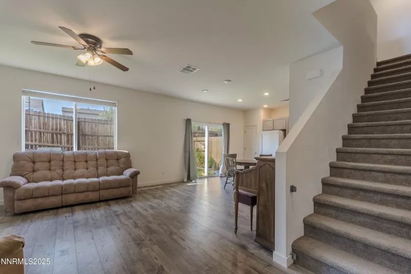 8796 Scenic Sky, Reno, Nevada 89506, 3 Bedrooms Bedrooms, ,3 BathroomsBathrooms,Residential,Residential,Scenic Sky,250056009