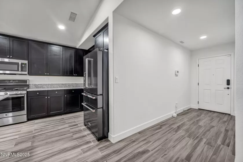 7423 Comet, Sparks, Nevada 89436, 4 Bedrooms Bedrooms, ,3 BathroomsBathrooms,Residential,Residential,Comet,250056010