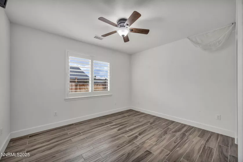 7423 Comet, Sparks, Nevada 89436, 4 Bedrooms Bedrooms, ,3 BathroomsBathrooms,Residential,Residential,Comet,250056010