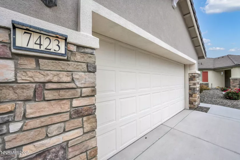 7423 Comet, Sparks, Nevada 89436, 4 Bedrooms Bedrooms, ,3 BathroomsBathrooms,Residential,Residential,Comet,250056010