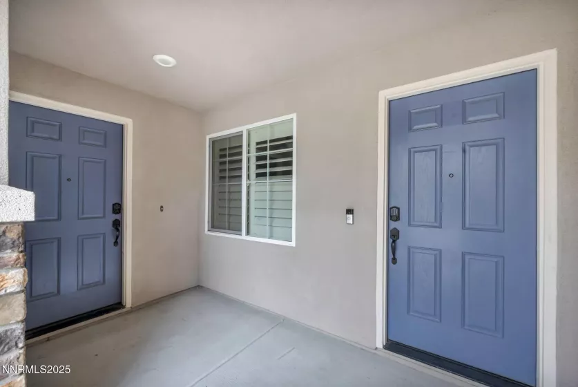 7423 Comet, Sparks, Nevada 89436, 4 Bedrooms Bedrooms, ,3 BathroomsBathrooms,Residential,Residential,Comet,250056010