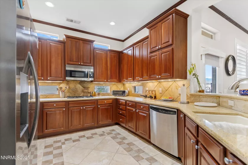9900 Wilbur May, Reno, Nevada 89521, 2 Bedrooms Bedrooms, ,2 BathroomsBathrooms,Residential,Residential,Wilbur May,250056011