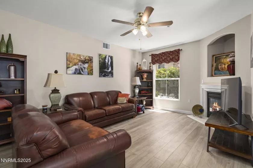 9050 Double R, Reno, Nevada 89521, 2 Bedrooms Bedrooms, ,2 BathroomsBathrooms,Residential,Residential,Double R,250054425