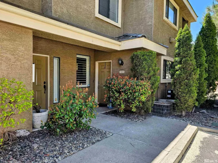 900 Meadows, Reno, Nevada 89521, 2 Bedrooms Bedrooms, ,2 BathroomsBathrooms,Residential,Residential,Meadows,250005101