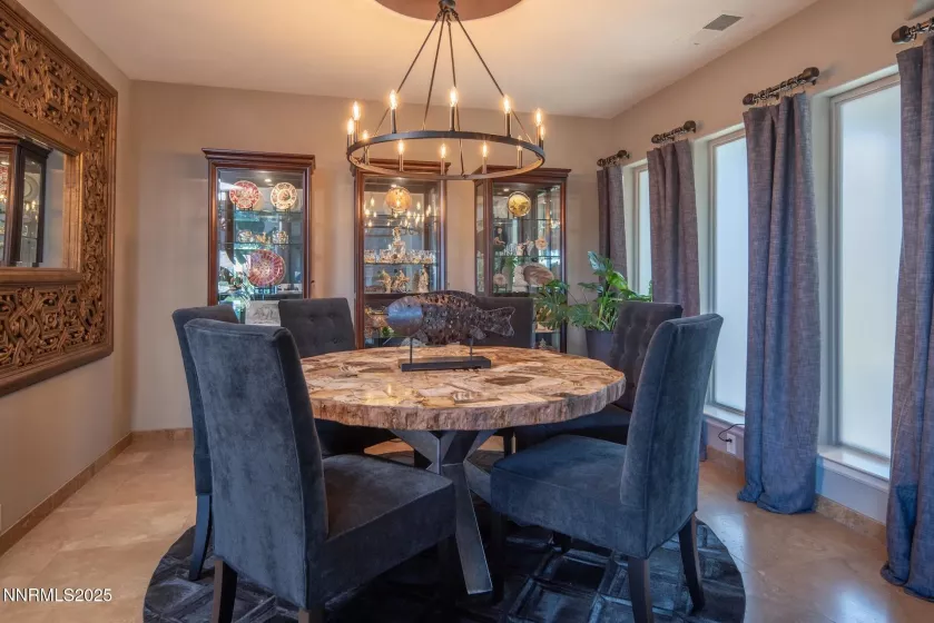 4905 Mountainshyre, Reno, Nevada 89519, 5 Bedrooms Bedrooms, ,4 BathroomsBathrooms,Residential,Residential,Mountainshyre,250056017