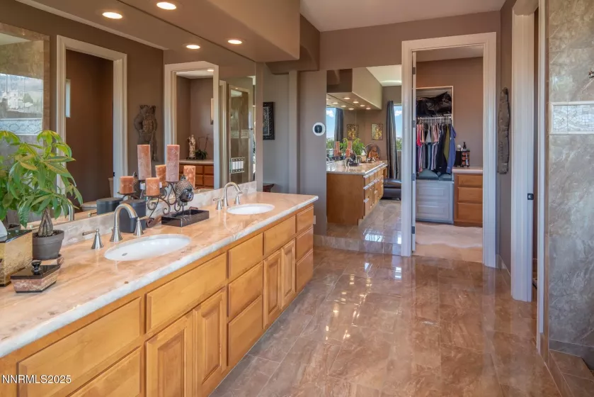 4905 Mountainshyre, Reno, Nevada 89519, 5 Bedrooms Bedrooms, ,4 BathroomsBathrooms,Residential,Residential,Mountainshyre,250056017