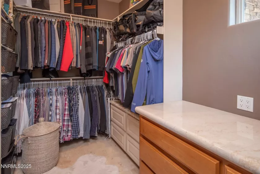 4905 Mountainshyre, Reno, Nevada 89519, 5 Bedrooms Bedrooms, ,4 BathroomsBathrooms,Residential,Residential,Mountainshyre,250056017