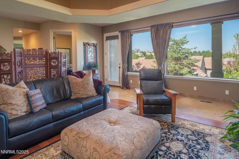 4905 Mountainshyre, Reno, Nevada 89519, 5 Bedrooms Bedrooms, ,4 BathroomsBathrooms,Residential,Residential,Mountainshyre,250056017