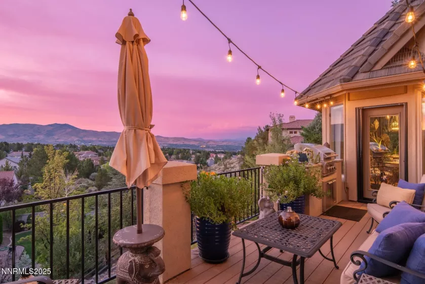 4905 Mountainshyre, Reno, Nevada 89519, 5 Bedrooms Bedrooms, ,4 BathroomsBathrooms,Residential,Residential,Mountainshyre,250056017