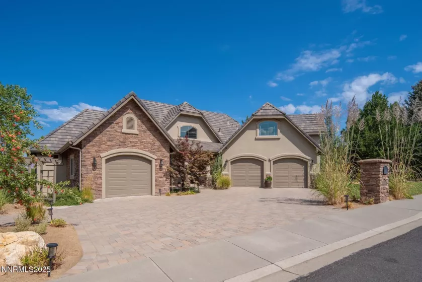 4905 Mountainshyre, Reno, Nevada 89519, 5 Bedrooms Bedrooms, ,4 BathroomsBathrooms,Residential,Residential,Mountainshyre,250056017