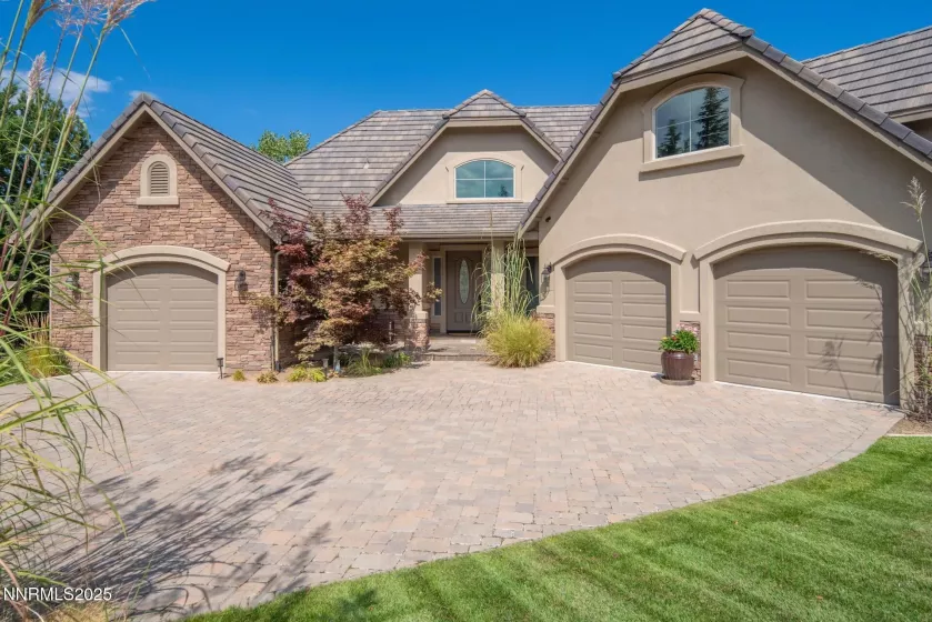 4905 Mountainshyre, Reno, Nevada 89519, 5 Bedrooms Bedrooms, ,4 BathroomsBathrooms,Residential,Residential,Mountainshyre,250056017