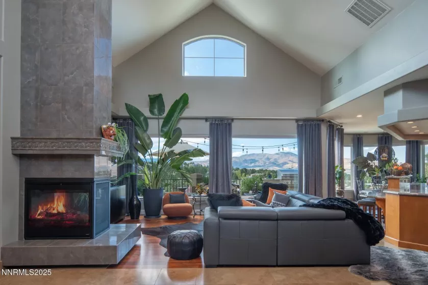 4905 Mountainshyre, Reno, Nevada 89519, 5 Bedrooms Bedrooms, ,4 BathroomsBathrooms,Residential,Residential,Mountainshyre,250056017