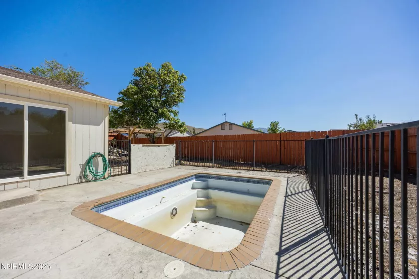 17862 Bear River, Reno, Nevada 89508, 3 Bedrooms Bedrooms, ,2 BathroomsBathrooms,Residential,Residential,Bear River,250056023