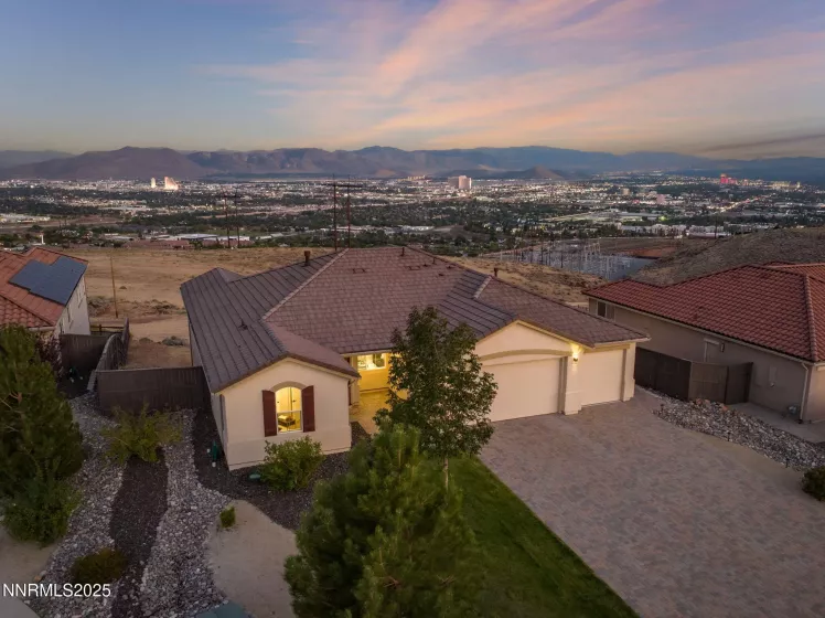 1120 University Park, Reno, Nevada 89512, 5 Bedrooms Bedrooms, ,4 BathroomsBathrooms,Residential,Residential,University Park,250056030