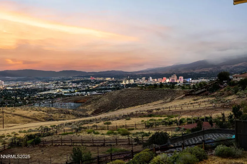 1120 University Park, Reno, Nevada 89512, 5 Bedrooms Bedrooms, ,4 BathroomsBathrooms,Residential,Residential,University Park,250056030