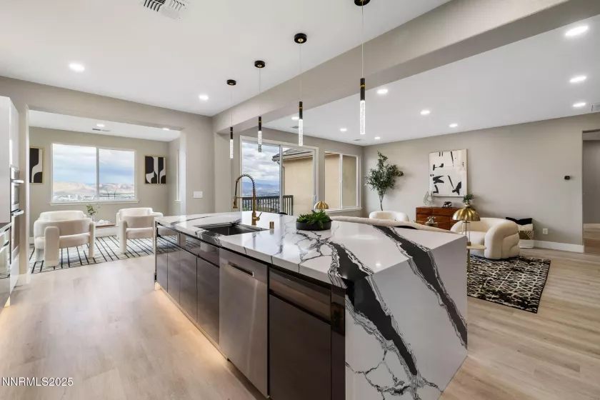 1120 University Park, Reno, Nevada 89512, 5 Bedrooms Bedrooms, ,4 BathroomsBathrooms,Residential,Residential,University Park,250056030