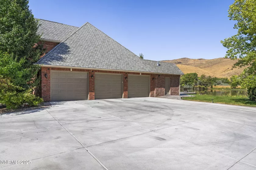 55 Hidden Lake, Reno, Nevada 89521, 6 Bedrooms Bedrooms, ,8 BathroomsBathrooms,Residential,Residential,Hidden Lake,250056035