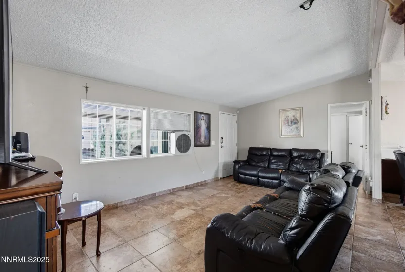 2135 Barberry, Reno, Nevada 89512, 3 Bedrooms Bedrooms, ,2 BathroomsBathrooms,Residential,Residential,Barberry,250056050