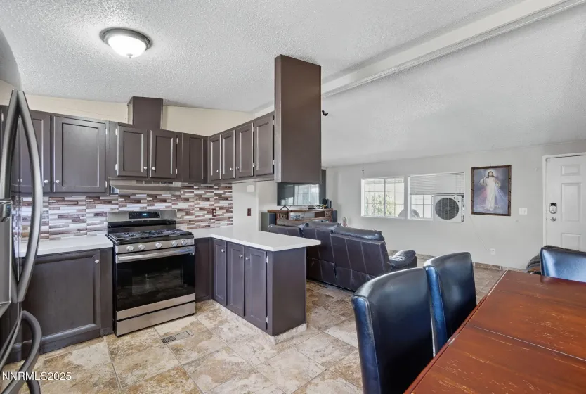 2135 Barberry, Reno, Nevada 89512, 3 Bedrooms Bedrooms, ,2 BathroomsBathrooms,Residential,Residential,Barberry,250056050