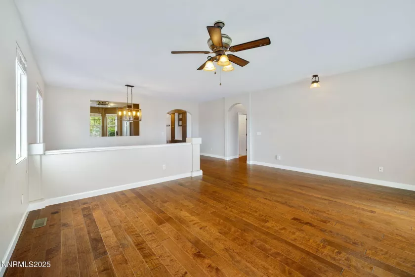 2535 Tuscan, Sparks, Nevada 89434, 3 Bedrooms Bedrooms, ,2 BathroomsBathrooms,Residential,Residential,Tuscan,250056058