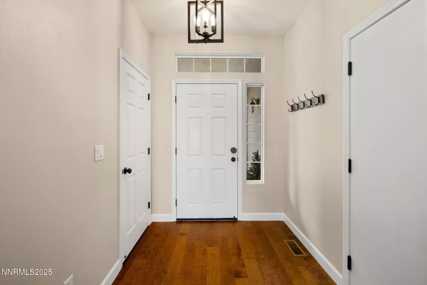 2535 Tuscan, Sparks, Nevada 89434, 3 Bedrooms Bedrooms, ,2 BathroomsBathrooms,Residential,Residential,Tuscan,250056058